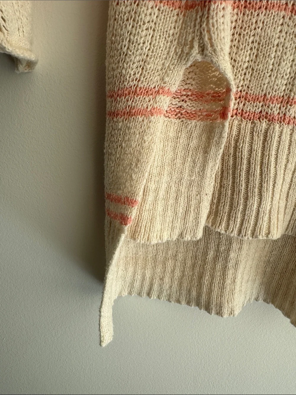aerie Cream & Coral Striped Women’s Lightweight Sweater